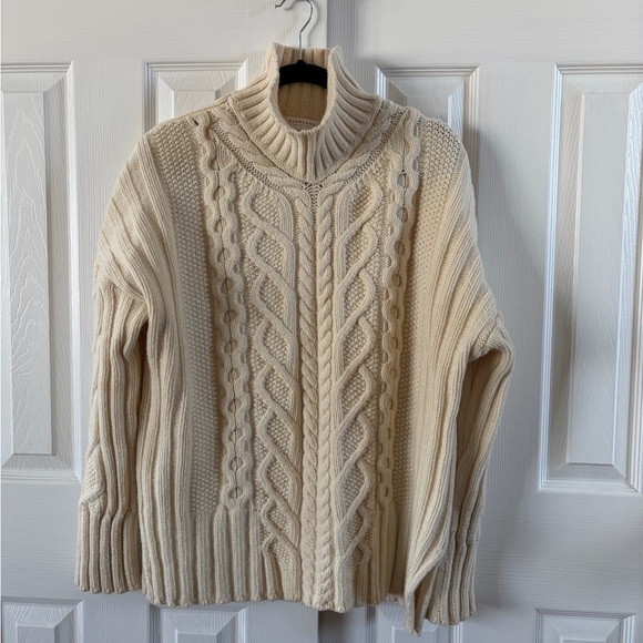 Everlane Sweaters - Everlane Cream Cable Knit Turtleneck Sweater Size XL 92% Wool 8% Cashmere EUC